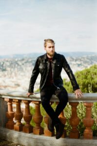 men in black leather jacket outfit 7